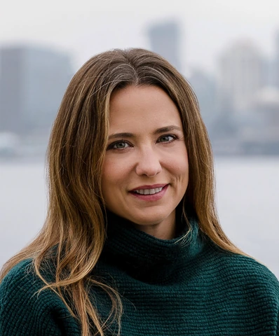 Elizabeth Lyons